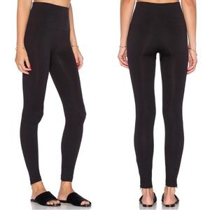 SPANX Look At Me Now Seamless Leggings. Size XL